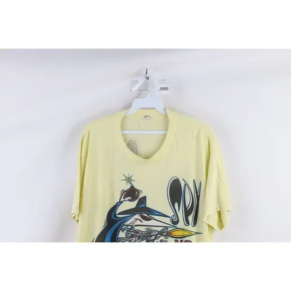 Vintage 80s Mad Magazine XL Distressed Spell Out Spy vs Spy T-Shirt Yellow USA